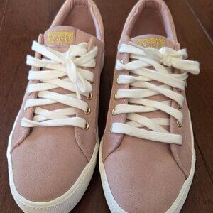 Women's Keds Shoes (size 7)